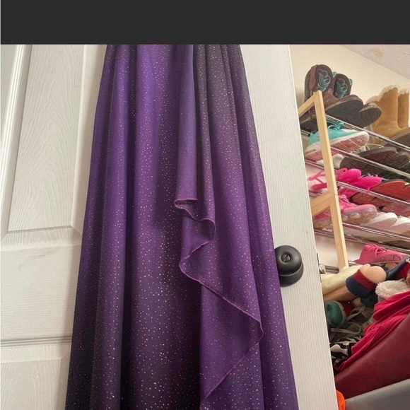 Prom/casual dresses - Picture 10 of 15